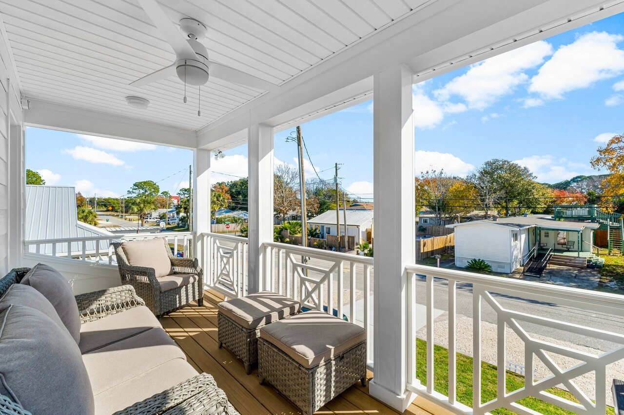 Porch & Patio